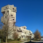 Interessant, aber nicht zwingend schön: Die brutalistische Kirche von Bettlach